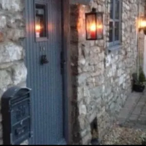 the-old-farmhouse-bristol.cardiffhotelswales.com/