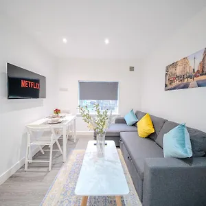 Hotel Luxury Ilford